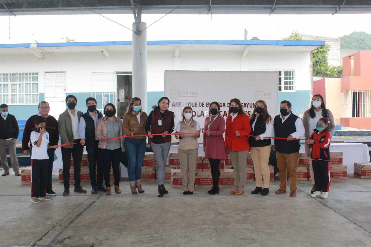 ENTREGA DIF DESAYUNOS ESCOLARES