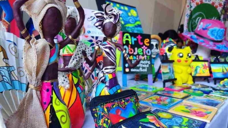 INICIA “EXPO EMPRENDEDORES” DEL IMJUVE EN MUSEO DE CÓRDOBA