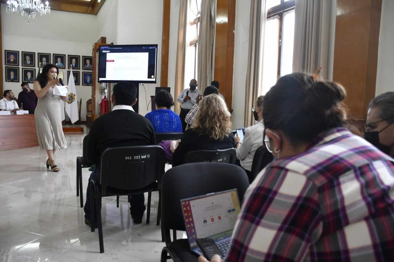 18 ESCUELAS INICIAN PROCESO DE ESCRITURACIÓN