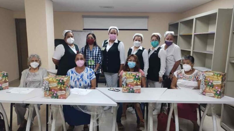 RECONOCE IMSS VERACRUZ SUR A PARTERAS EN APOYO PARA DETECCIÓN DE EMBARAZOS DE ALTO RIESGO