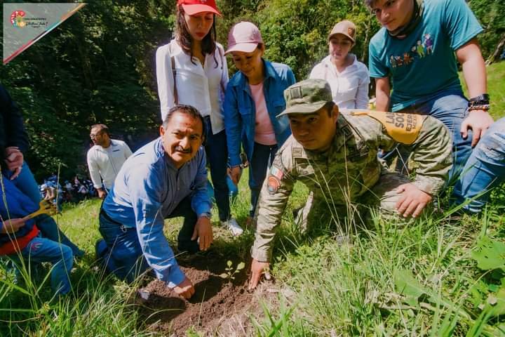 AYUNTAMIENTO BUSCA RESCATAR FÁBRICA DE AGUA