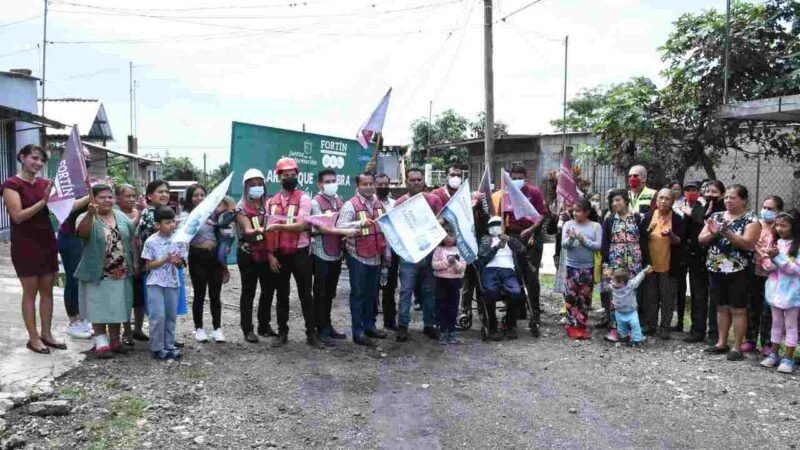 TENDRÁ SANTA LUCÍA GUARNICIONES Y BANQUETAS