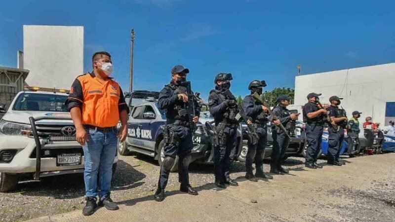 DAN BANDERAZO A “OPERATIVO VACACIONAL VERANO 2022”