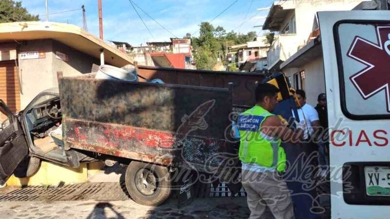 SE QUEDA CAMIONETA SIN FRENOS