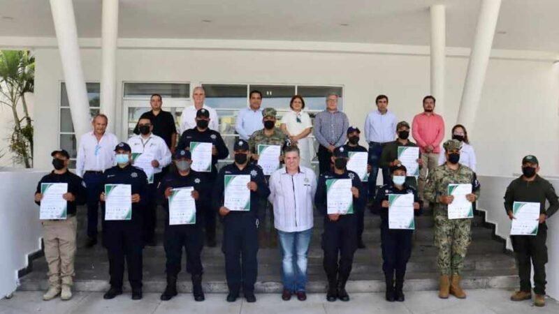 RECONOCEN EMPRESARIOS A ELEMENTOS DE SEGURIDAD PÚBLICA, EN VERACRUZ Y BOCA DEL RÍO