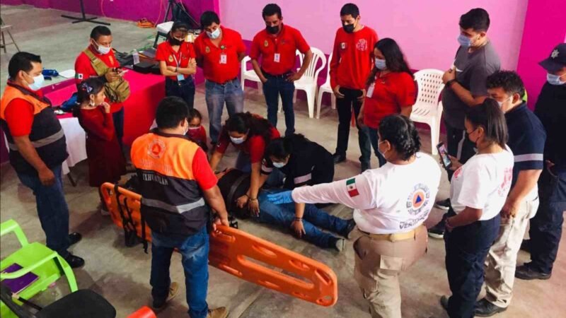 SE CAPACITAN GRUPOS DE PRIMEROS AUXILIOS