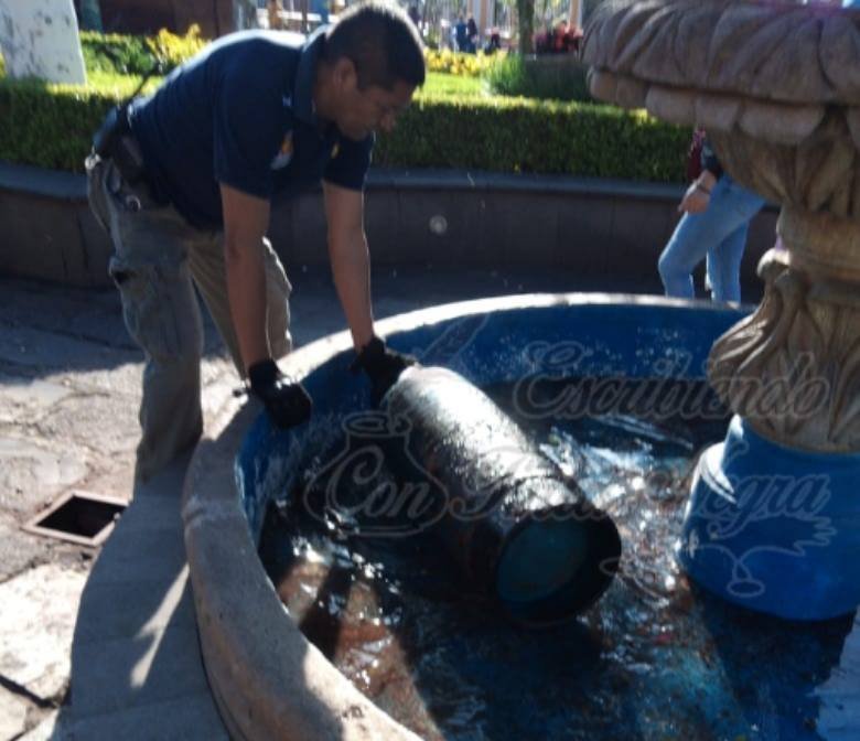 PÁNICO POR FUGA EN TANQUE DE GAS EN PLAZA DE COSCO