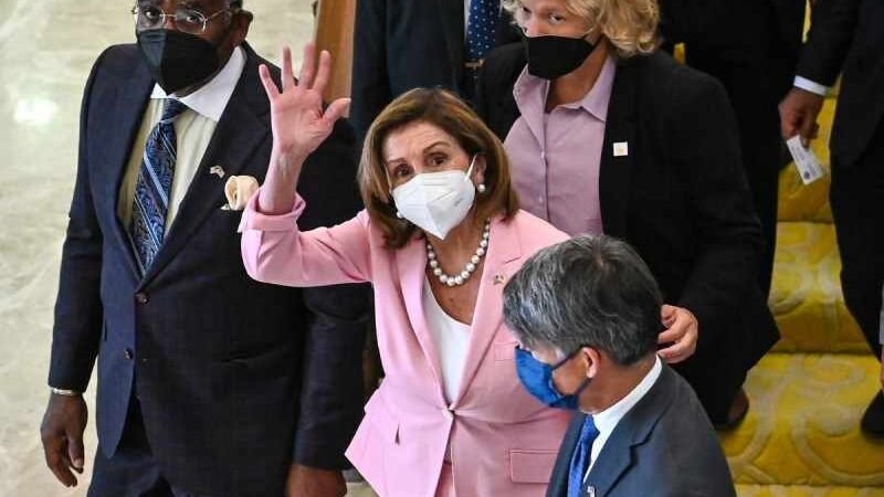 CHINA CONDENA VISITA DE PELOSI A TAIWÁN Y PROMETE RESPUESTA MILITAR