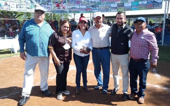 INAUGURAN LIGA DE FORMACIÓN DE BÉISBOL INFANTIL Y JUVENIL