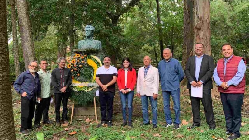SE SUMA GÓMEZ CAZARÍN A HOMENAJE CONMEMORATIVO A ERNESTO GARCÍA CABRAL