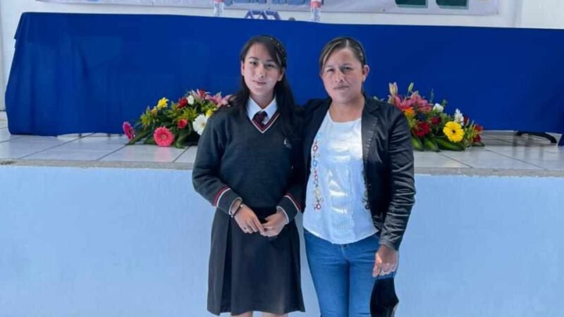 JOVEN DE ALPATLÁHUAC GANA EN OLIMPIADA ESTATAL DE QUÍMICA