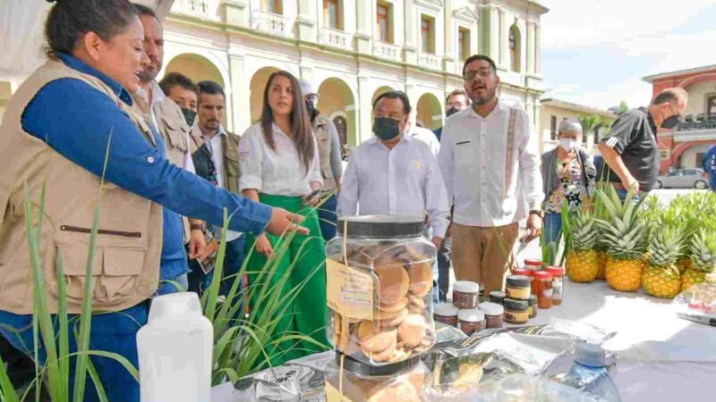 INAUGURAN PRIMER “FERIA DE TANDAS PARA EL BIENESTAR” EN CÓRDOBA
