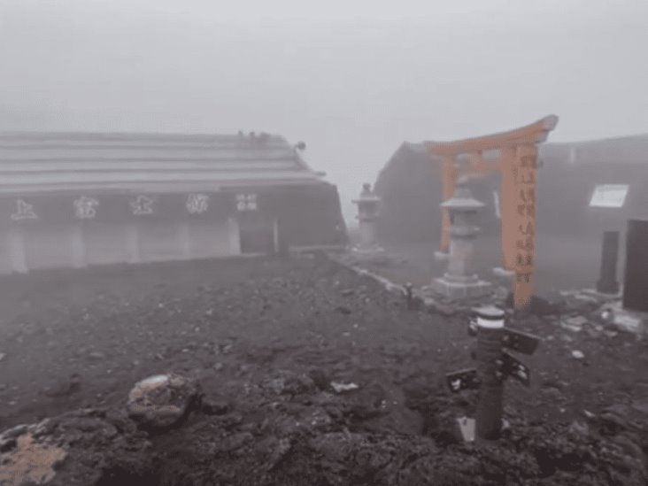 EVACÚAN A MÁS DE 70 MIL PERSONAS ANTE EL IMPACTO DEL TIFÓN ‘MEARI’ EN JAPÓN