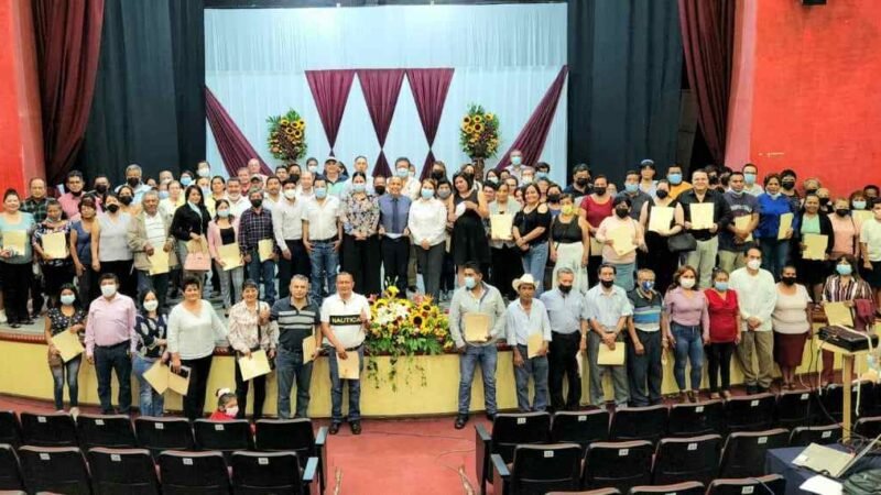 NOMBRAN A JEFES DE MANZANA EN HUATUSCO