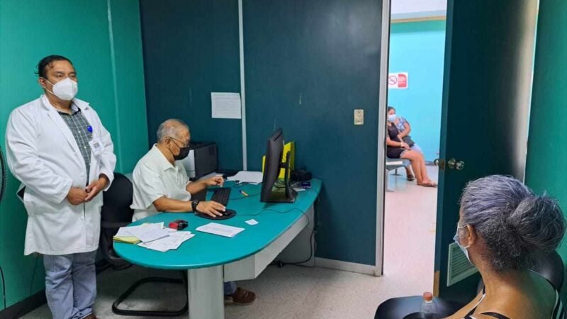 OTORGA IMSS VERACRUZ SUR 25 MIL ATENCIONES DIARIAS