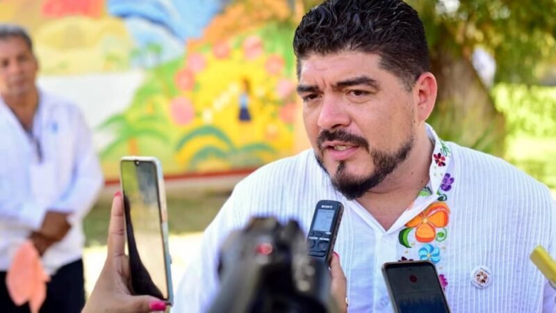 ESCUELAS NORMALES, PIEZA CLAVE EN LA TRANSFORMACIÓN DEL PAÍS;  ZENYAZEN ESCOBAR