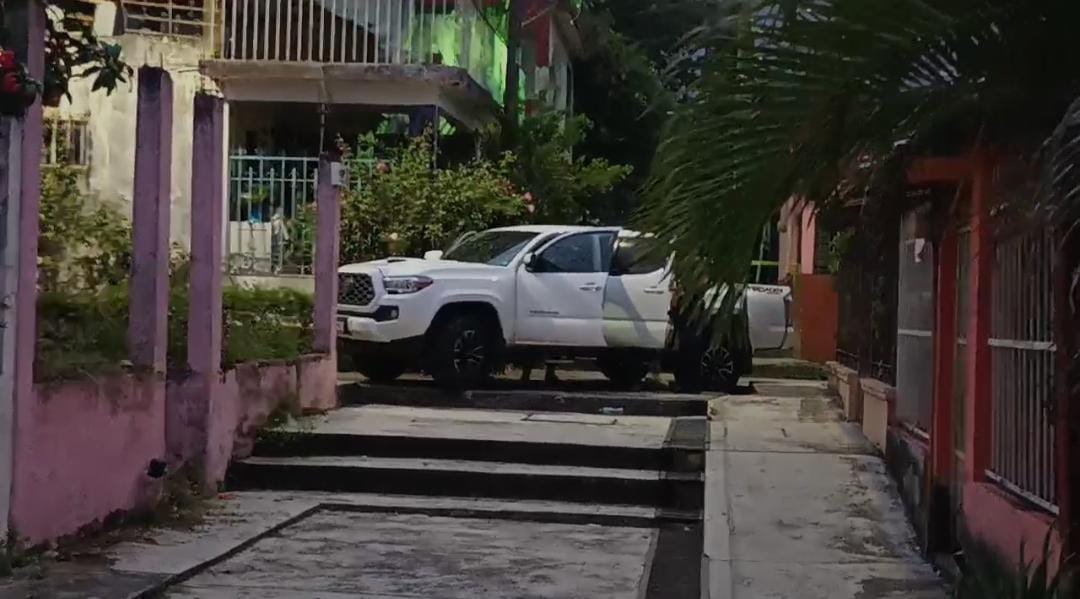 LEVANTAN A PAREJA EN ARBOLEDAS