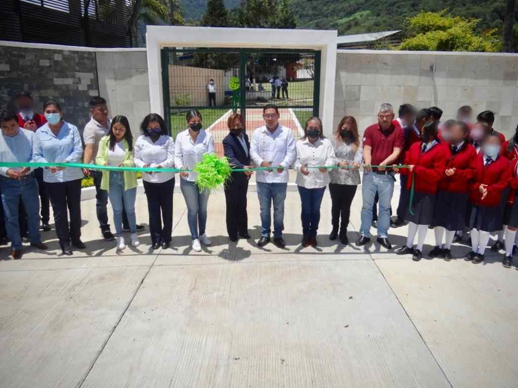 INAUGURA ERNESTO RUIZ BARDA EN TEBAEV CHOCAMÁN