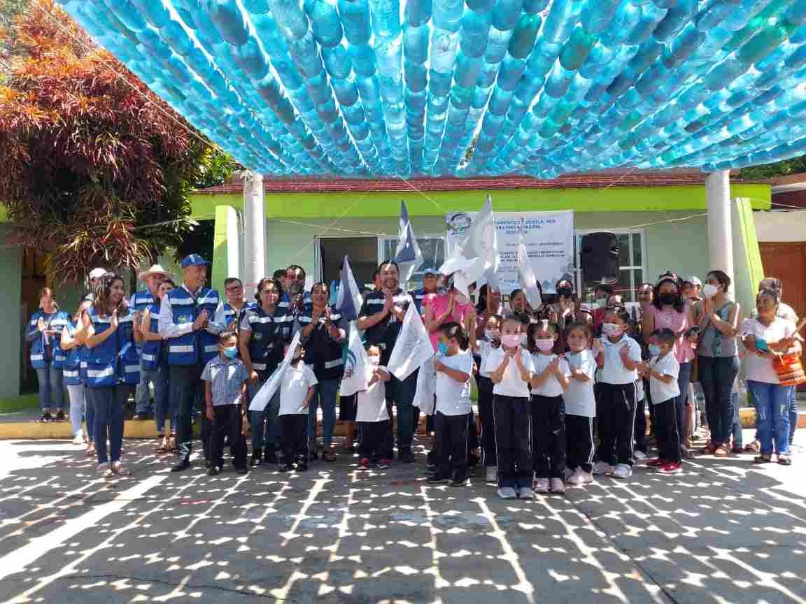 CONSTRUIRÁN TECHADO EN KINDER DE EJIDO LA PIÑA