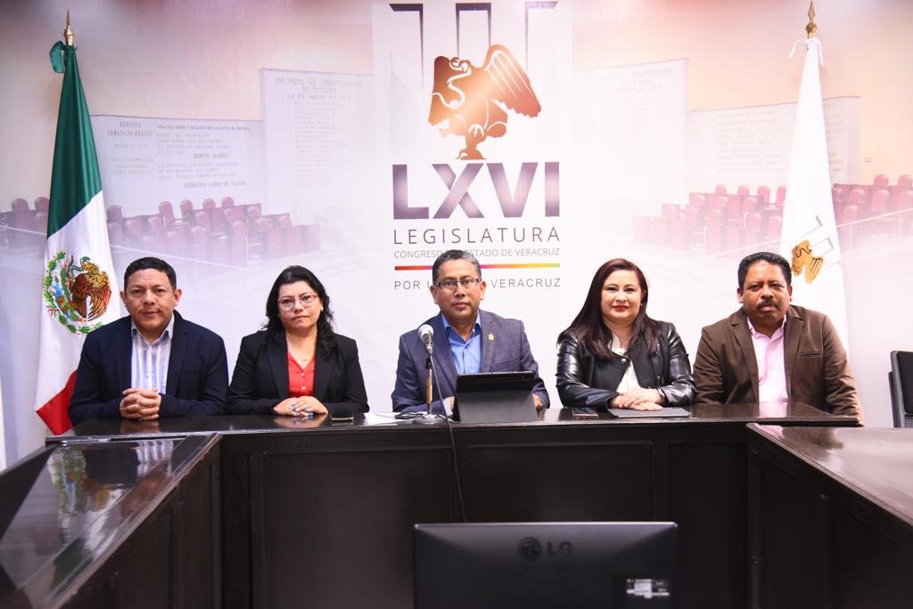 CAPACITAN A AUTORIDADES MUNICIPALES PARA ELABORACIÓN DEL PRESUPUESTO 2023