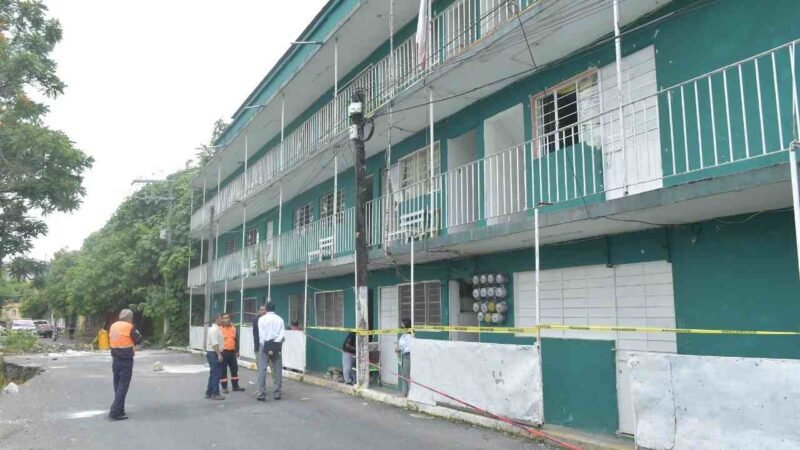 PROTECCIÓN CIVIL ADVIERTE DE DESALOJO EN EX VÍA DEL HUATUSQUITO