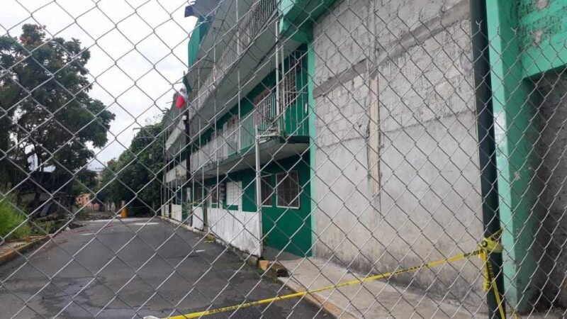 CIERRAN ACCESO A EX VÍA DEL HUATUSQUITO
