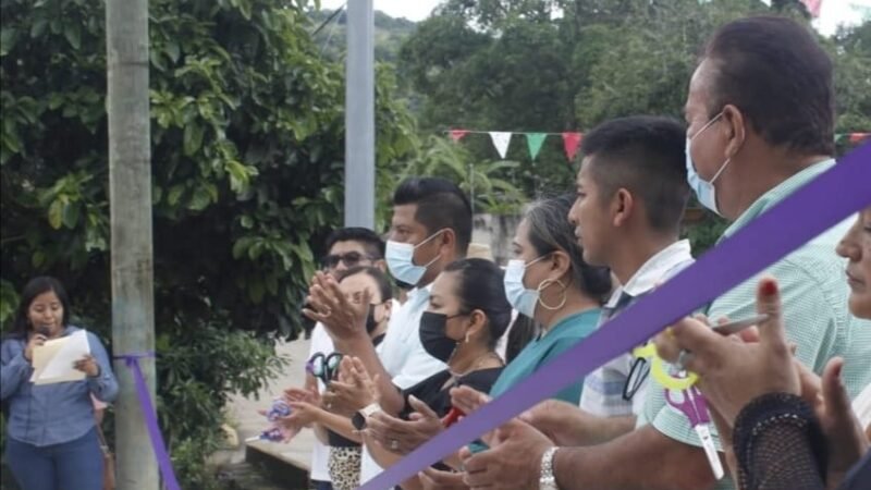 INAUGURA CARLOS VENTURA DE LA PAZ OBRAS EN LA LAGUNILLA