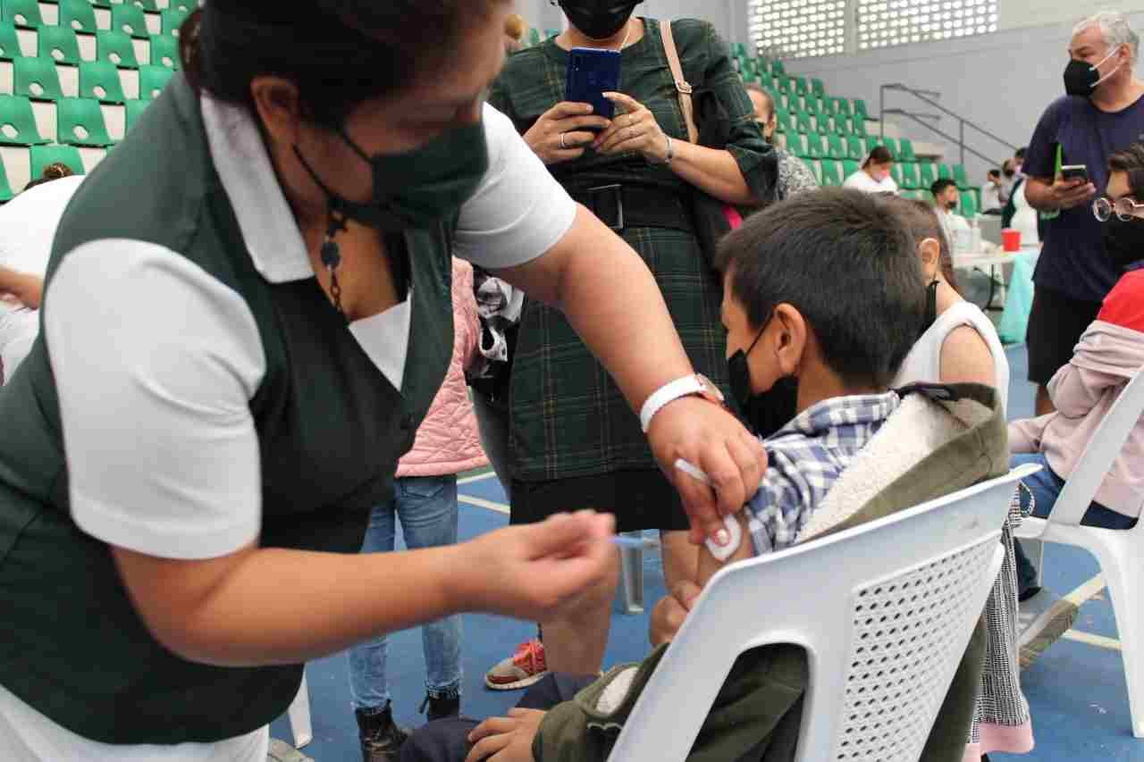 RESPONDEN A JORNADA DE VACUNACIÓN CONTRA EL COVID-19
