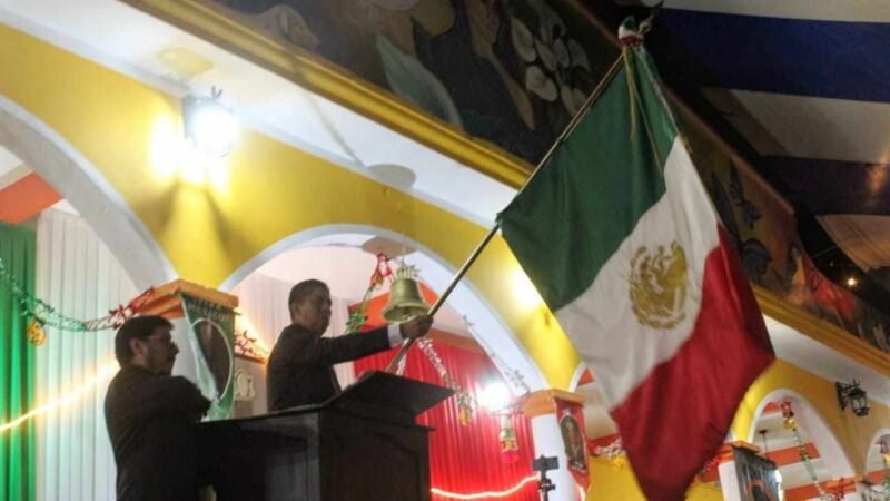 ¡VIVA MÉXICO! EN ALPATLÁHUAC