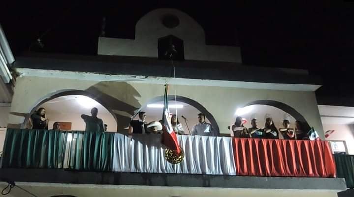 GLORIA SÁNCHEZ ENCABEZA CEREMONIA DEL GRITO DE INDEPENDENCIA
