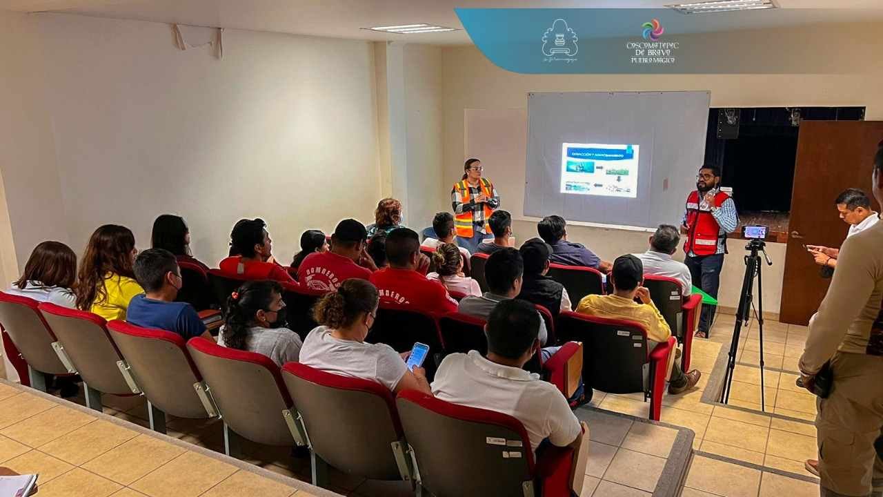 CAPACITAN A COMERCIANTES Y GRUPOS DE AUXILIO EN MANEJO DE GAS