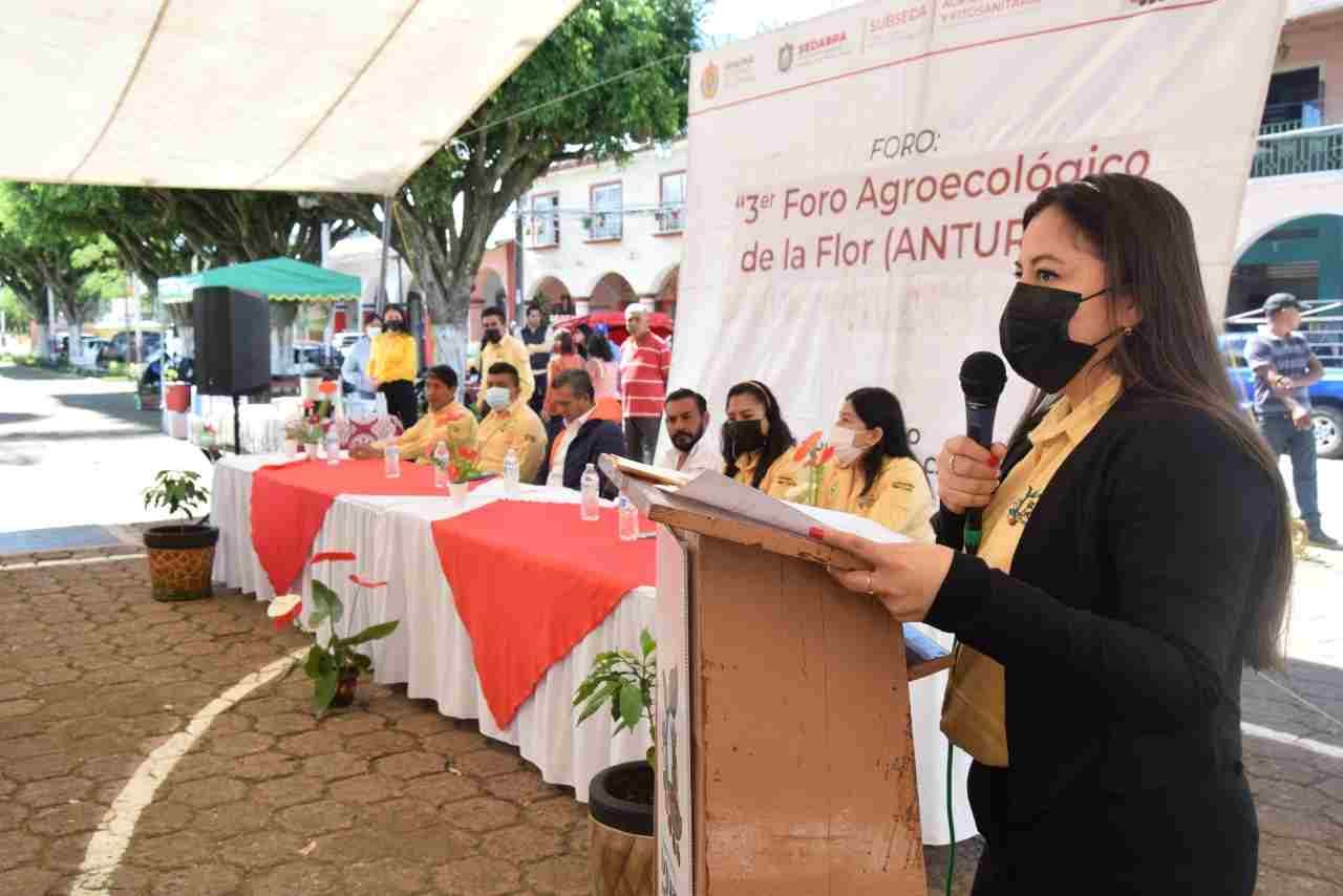 REALIZAN FORO AGROECOLÓGICO DE LA FLOR EN IXHUATLÁN DEL CAFÉ