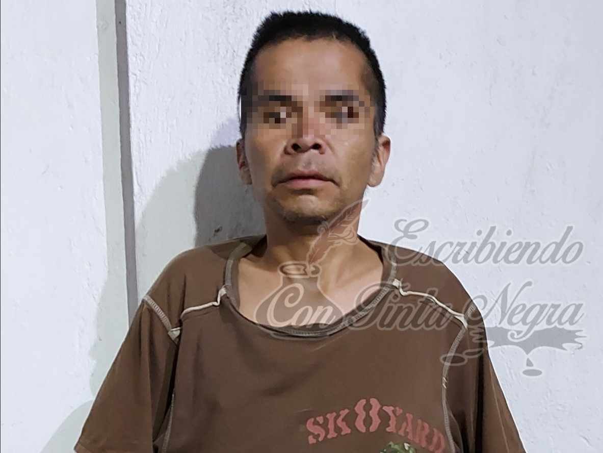 DETIENEN A LADRÓN EN PLAZA DE COSCO