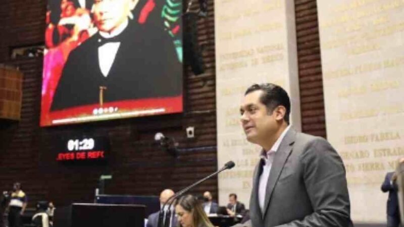 DEFIENDE SERGIO GUTIÉRREZ LUNA IDEALES JUARISTAS Y DE LA CUARTA TRANSFORMACIÓN