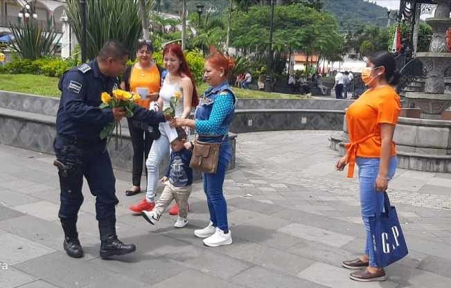 PROMUEVEN EN CHOCAMÁN “DÍA NARANJA”