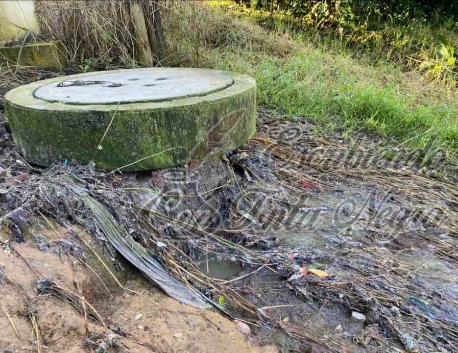 LANZA AYUNTAMIENTO DE TOTUTLA AGUAS NEGRAS SOBRE CAMINO