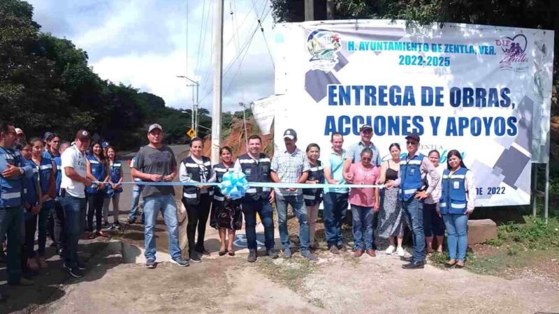 CONSTRUYEN GUARNICIONES Y BANQUETAS EN COLONIA MANUEL GONZÁLEZ