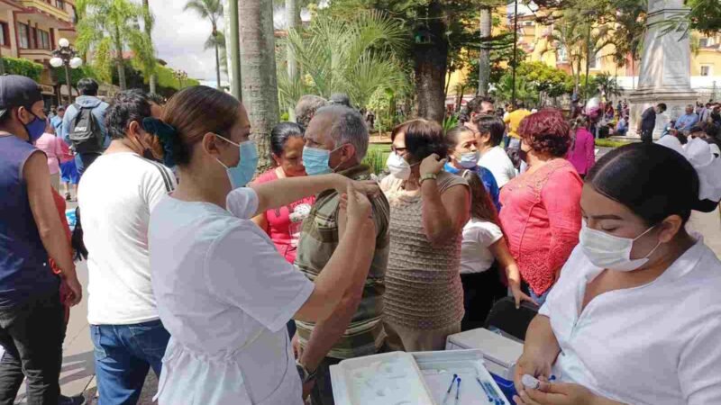 INVITA IMSS VERACRUZ SUR A VACUNARSE CONTRA INFLUENZA ESTACIONAL