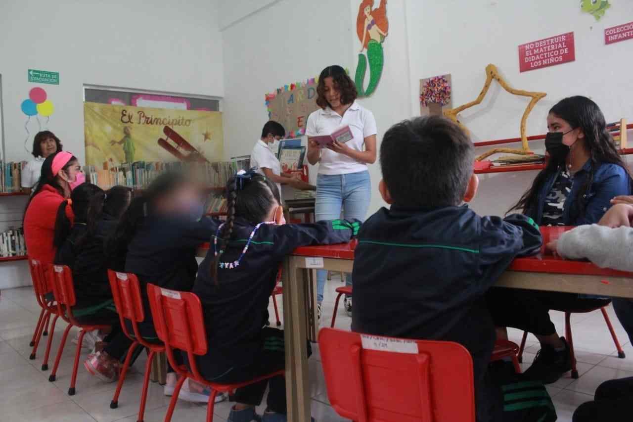 FOMENTAN LECTURA Y SERVICIOS DE BIBLIOTECA MUNICIPAL CON VISITAS GUIADAS