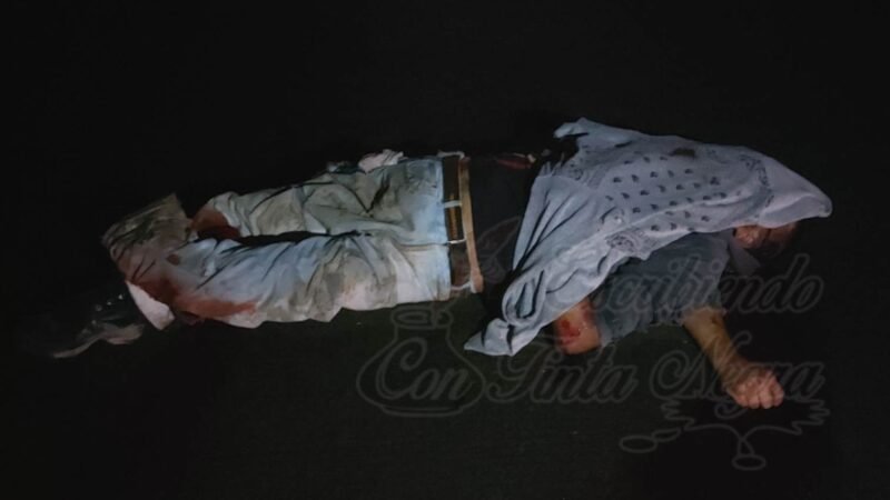 CAMIONETA ATROPELLA Y MATA A PEATÓN