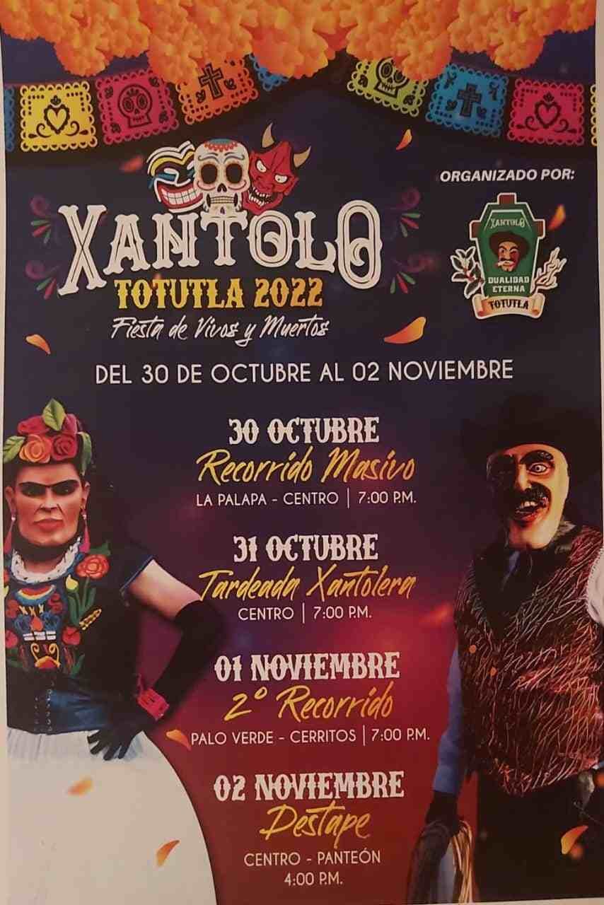 ORGANIZAN PROFESORES XANTOLO EN TOTUTLA