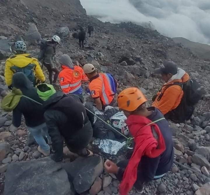 PICO DE ORIZABA SE COBRA VIDA DE DOS ALPINISTAS