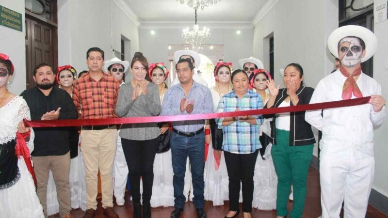 COMIENZAN FESTIVIDADES DE DÍA DE MUERTOS EXPOSICIÓN DE PINTURAS Y CALLEJONEADA