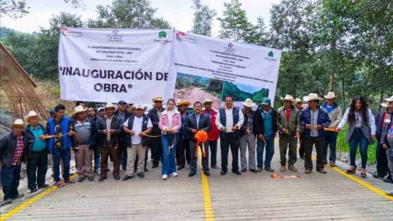 INAUGURA ALCALDE DE COSCO CARRETERA XOCOTLA-HUILOTLA
