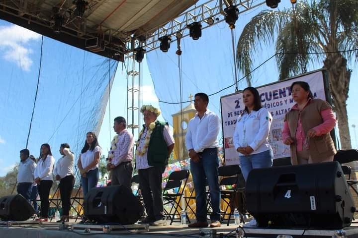 REFRENDA ALCALDE DE ALPATLÁHUAC SU COMPROMISO CON LA SALUD