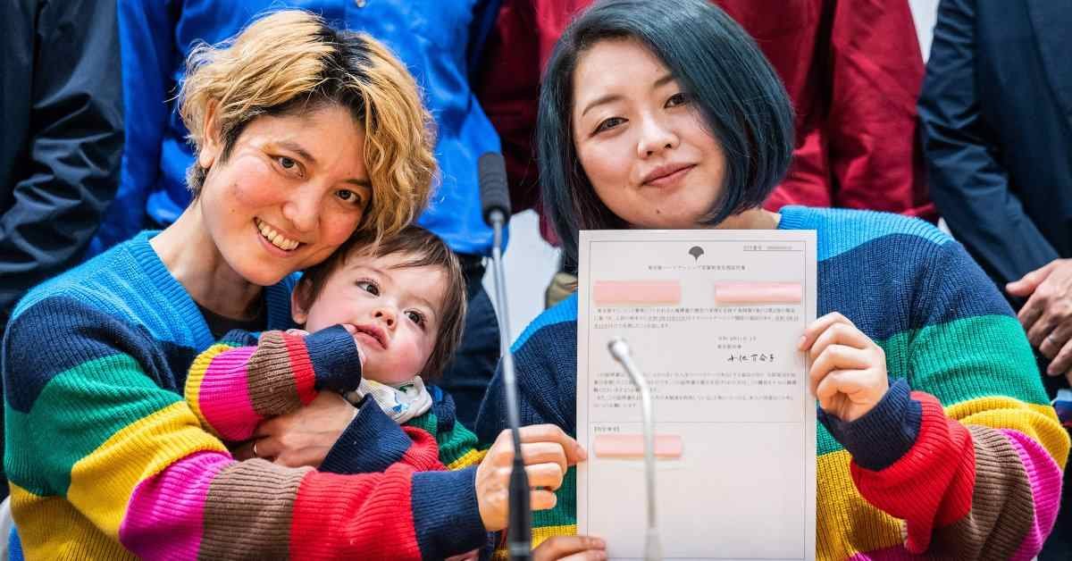 TOKIO EMPIEZA A RECONOCER A LAS PAREJAS DEL MISMO SEXO