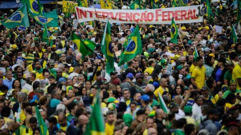 BOLSONARISMO EXIGE UN GOLPE CONTRA LULA