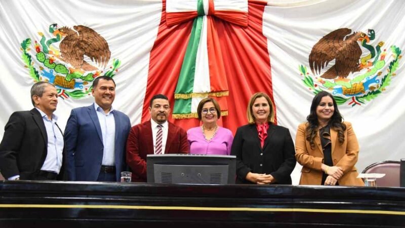 INTEGRAN MORENA, PAN Y PRI MESA DIRECTIVA DEL SEGUNDO AÑO DE LABORES