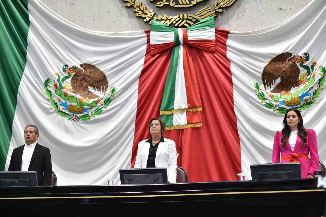 INTEGRAN COMISIÓN ESPECIAL PARA OTORGAR LA MEDALLA ADOLFO RUIZ CORTINES 2022