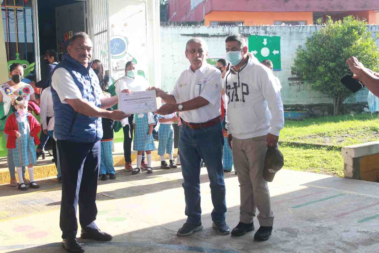 CERTIFICAN TELESECUNDARIA CÓMO ESPACIO LIBRE DE CRIADEROS